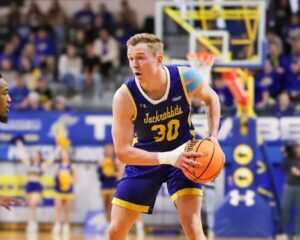 South Dakota State uses late run to top Omaha in overtime