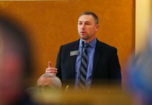 South Dakota lawmakers amend petition signature withdrawal bill to remove chaos factor