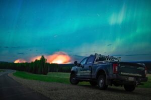 Canadian wildfire smoke chokes upper Midwest for second straight year